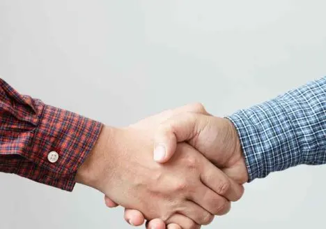 Dinfagpartner samarbejde og håndtryg